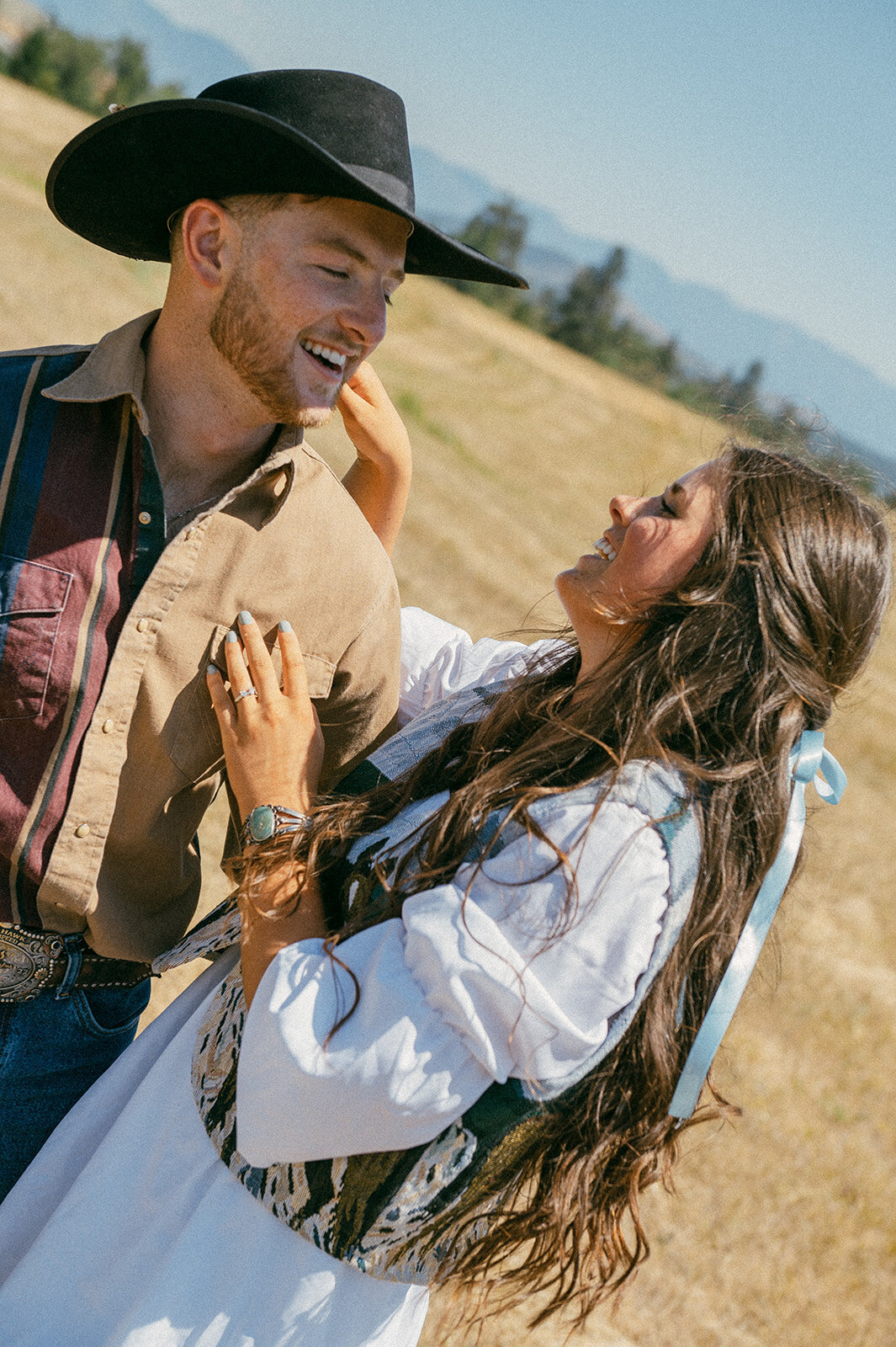 presley-gray-photo-haybale-forest-montana-elopement-8032