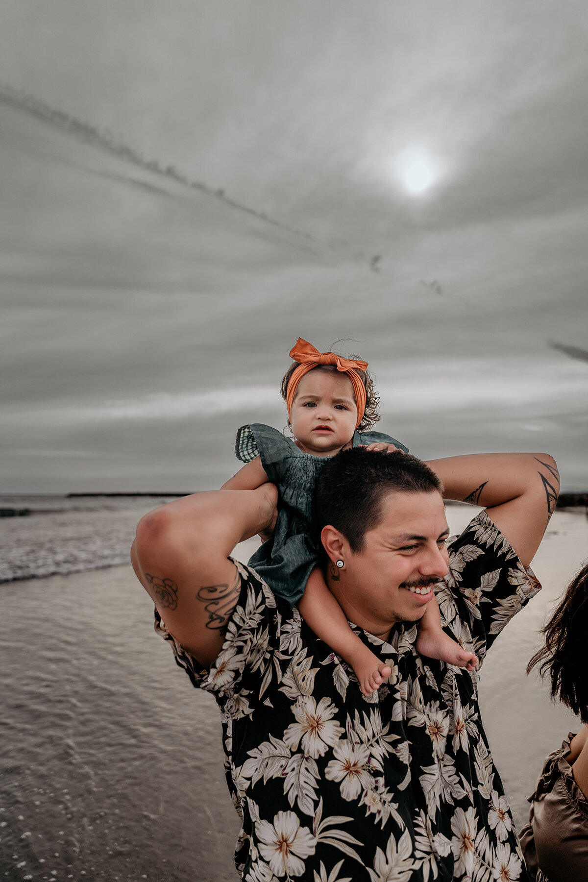 sealbeach-family-photo_m18