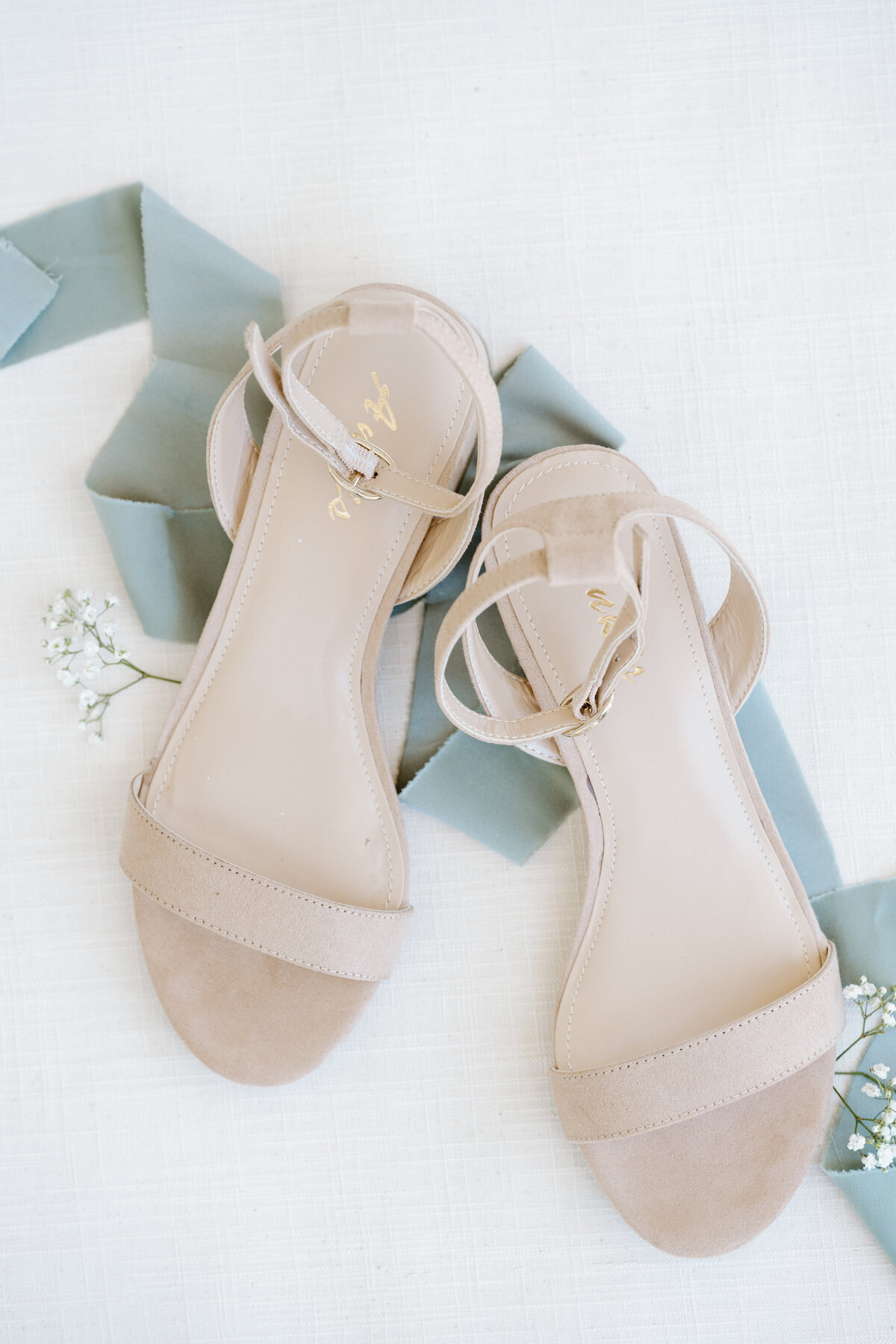 Joyous-Springtime-Christain-Wedding-The-Farm-On-Cotton-North-Carolina-AC-137