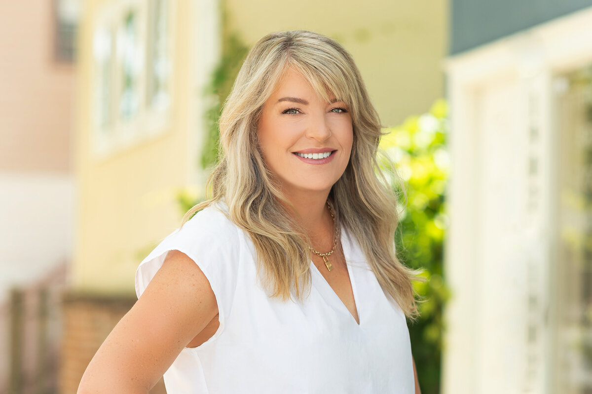 JenniferYoder-MikeGiancanelli-SierraHomeTransitions-Sacramento-staceydoyle-360R2
