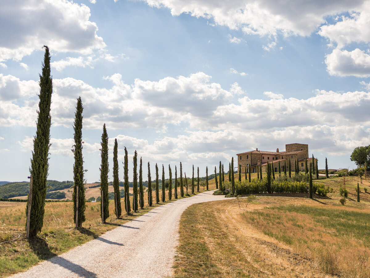 Tuscany-Podere-Tesoro-Wedding-26