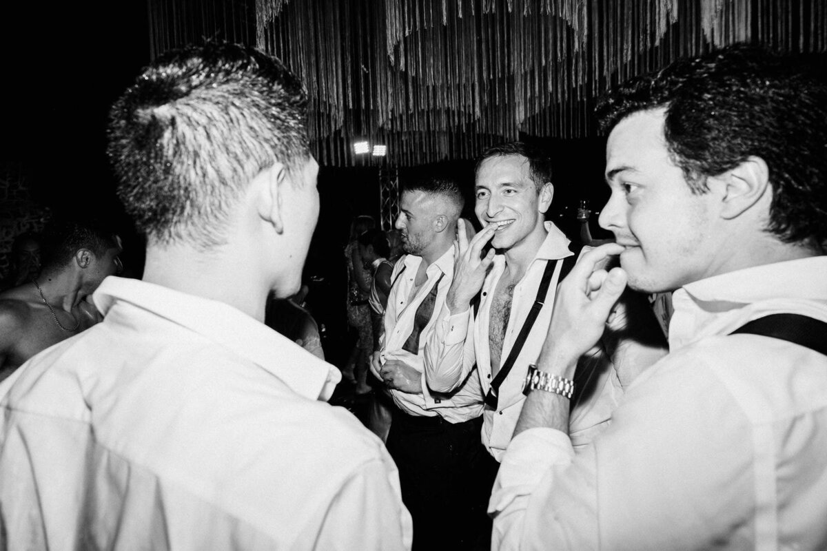 W7-Wedding-Photos-Emily-and-Michael-2024-05-26-2500px-1510