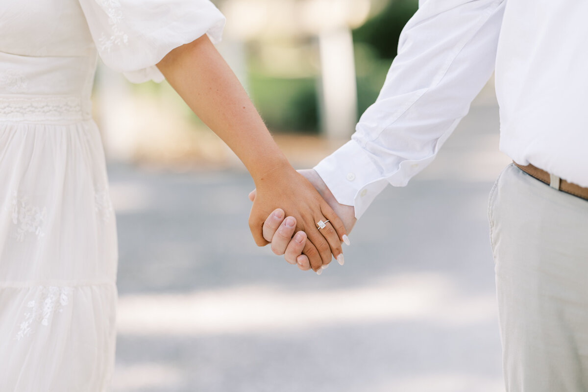 timeless-white-themed-georgia-engagement-photography-24