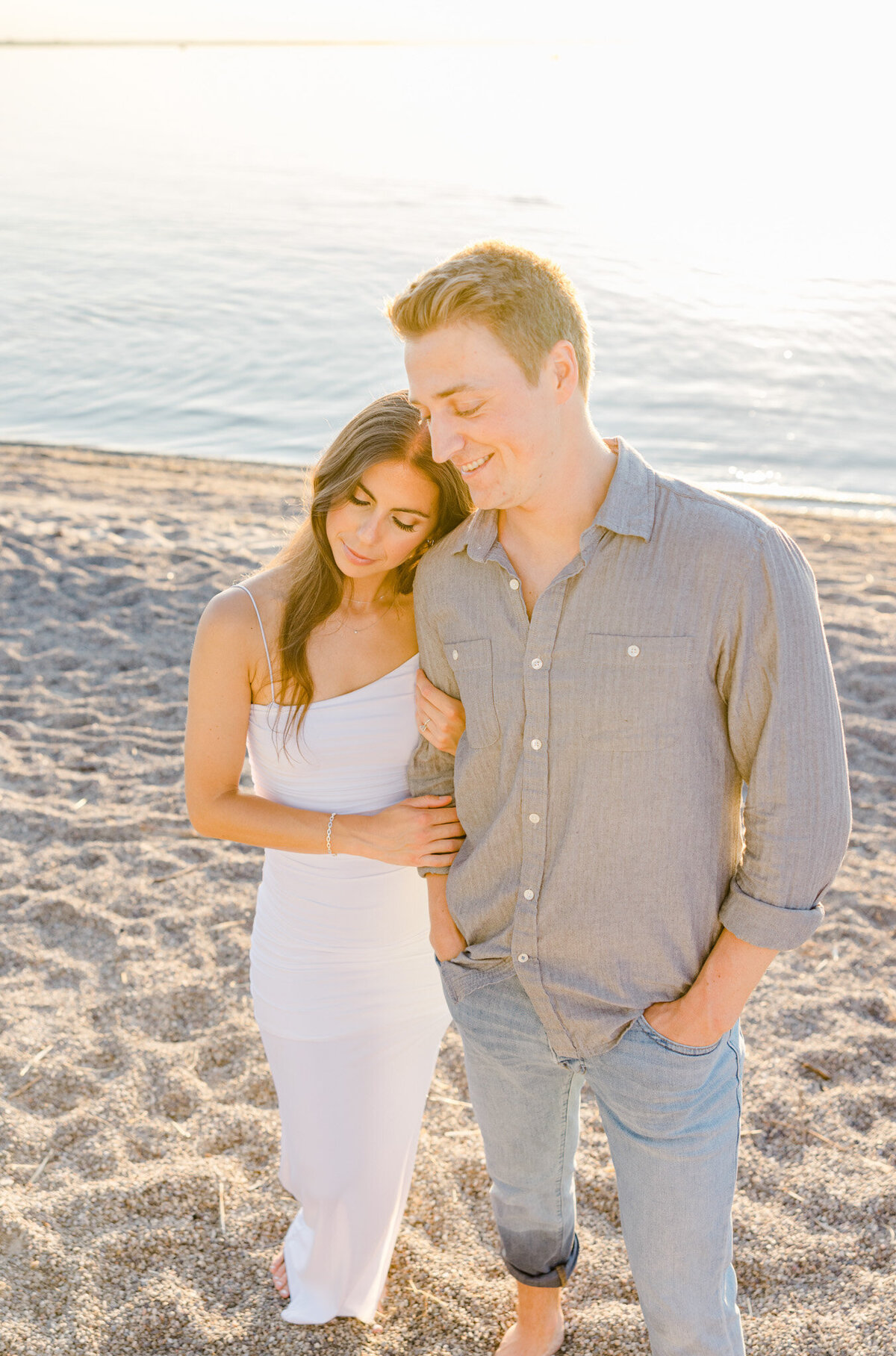 hannah-braden-engagement-session-ottawa-grey-loft-studio-2023-132