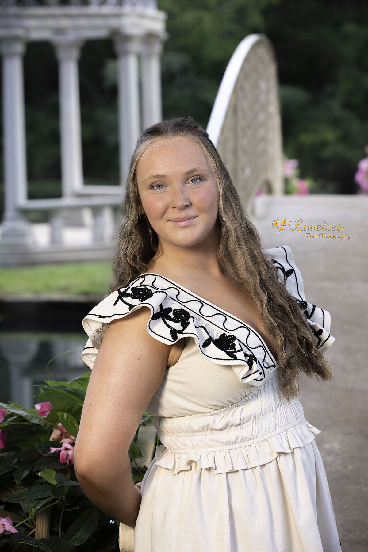 Button_Mary_040web25