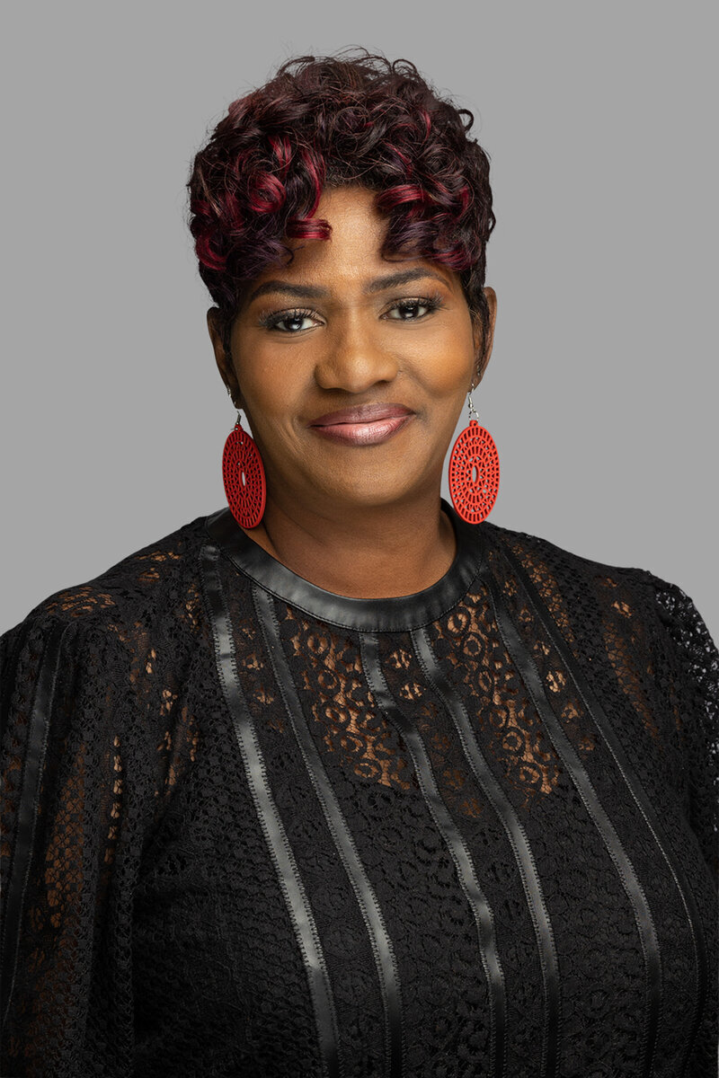 Professional headshot of woman from Columbus Ohio