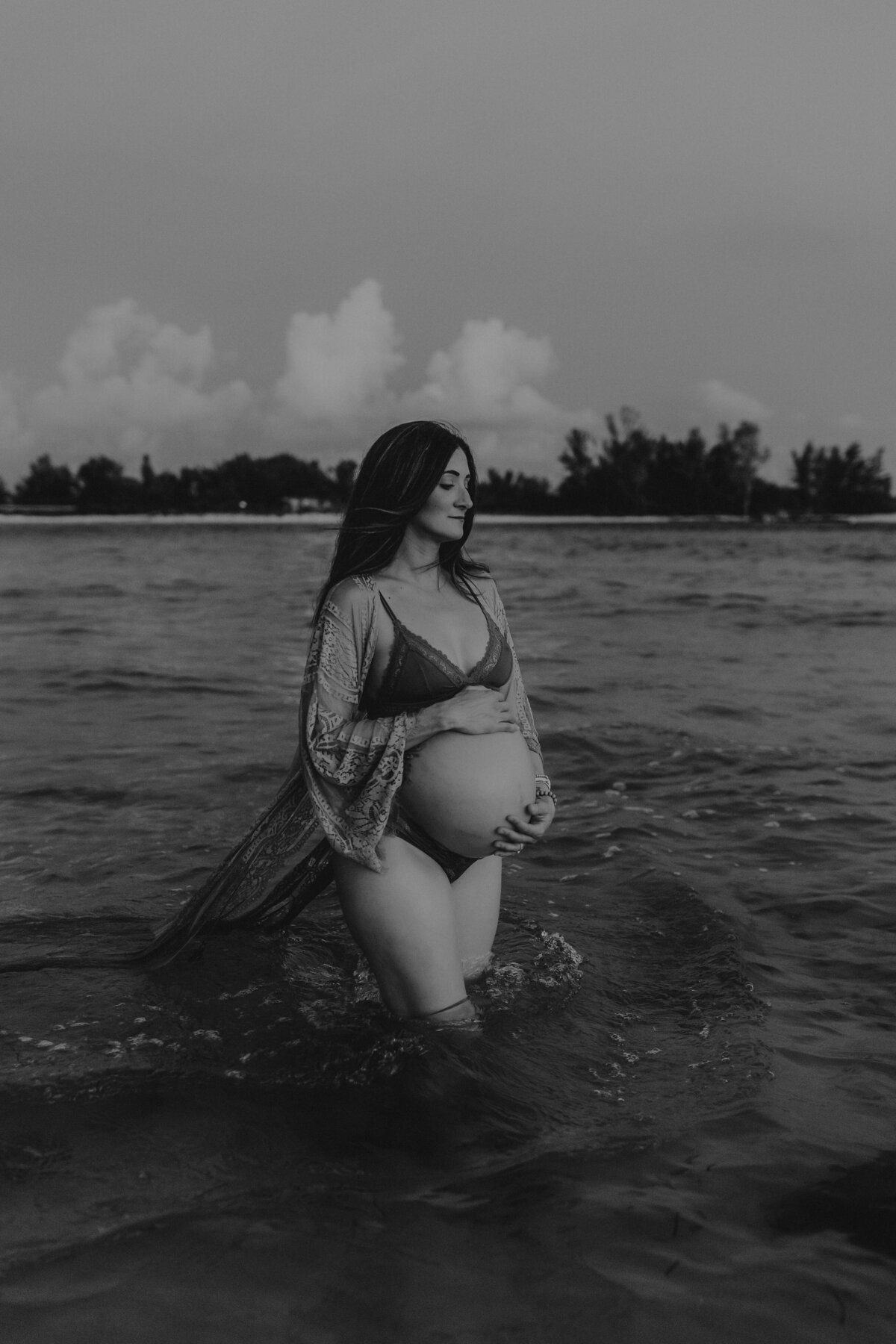 Sarasota Bradenton Maternity Photos | Beach Maternity Session | Siesta Key Maternity Session-2