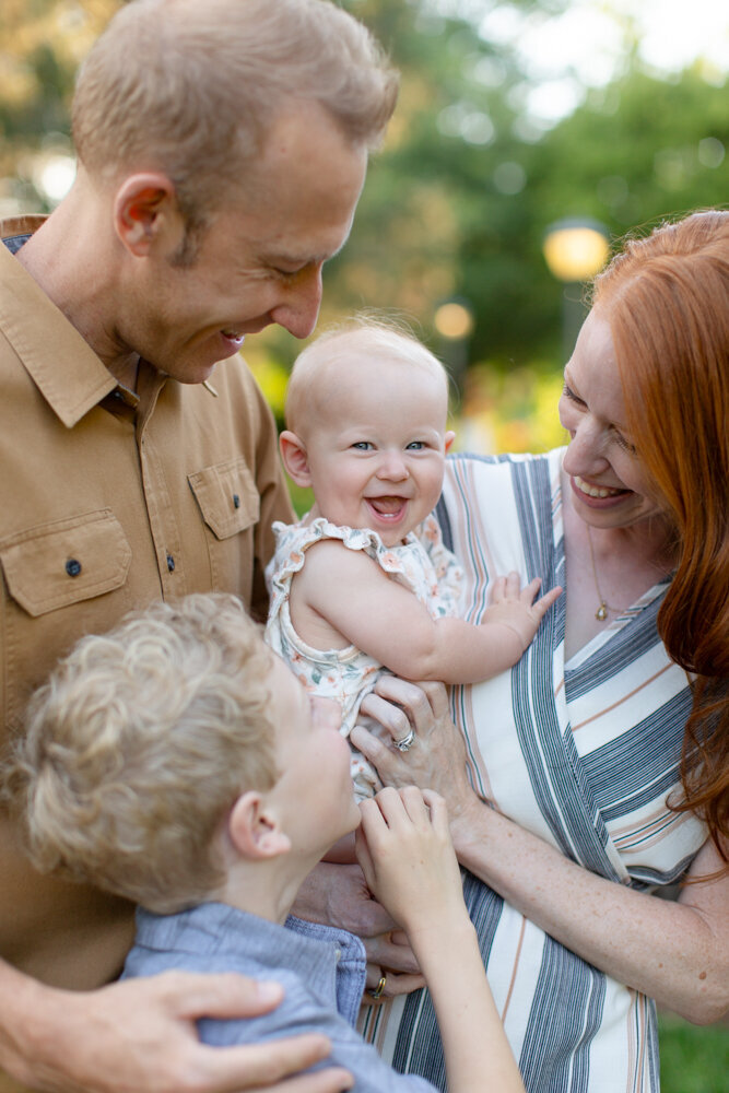 candid and timeless family photos