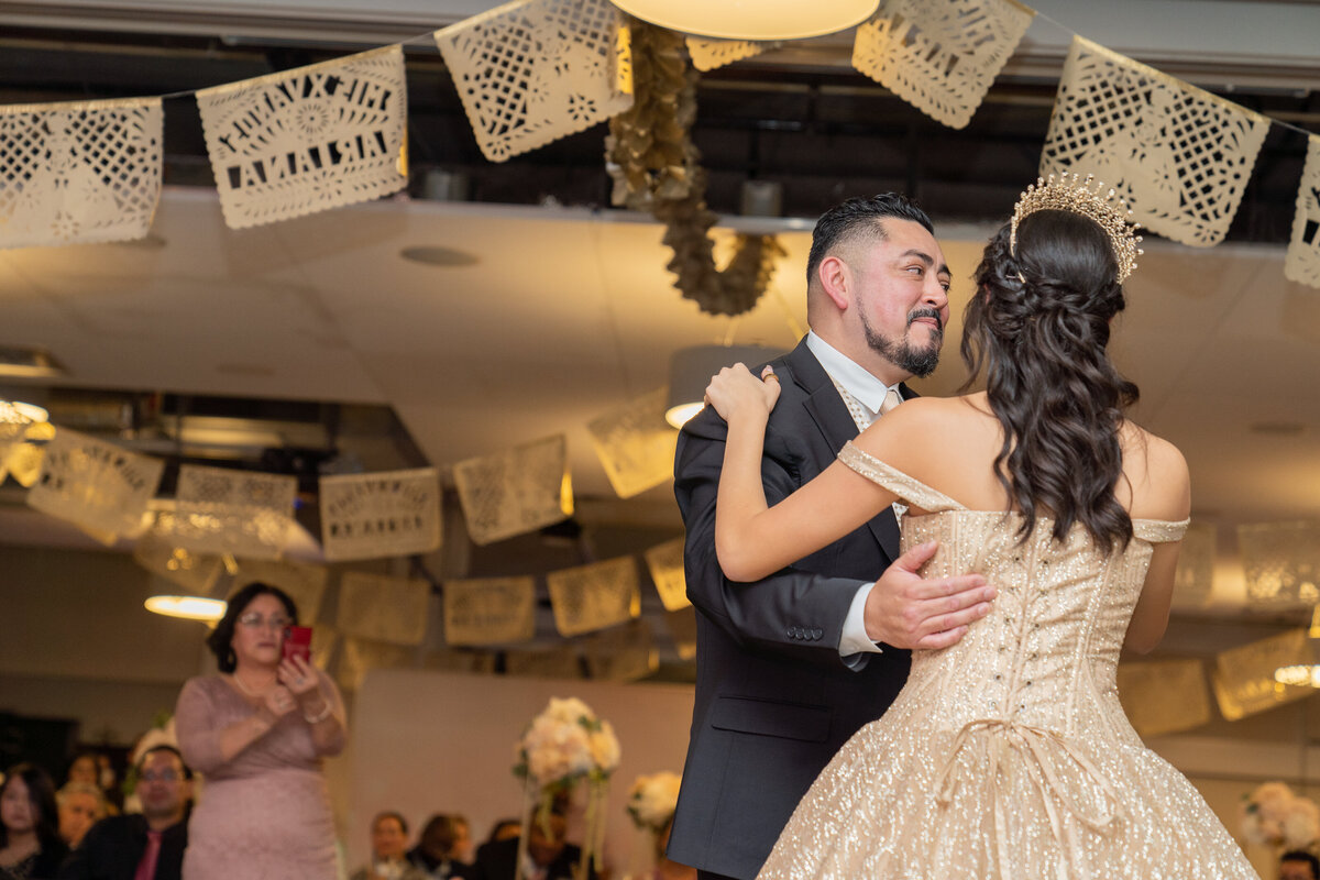 Ariana Quince-09164