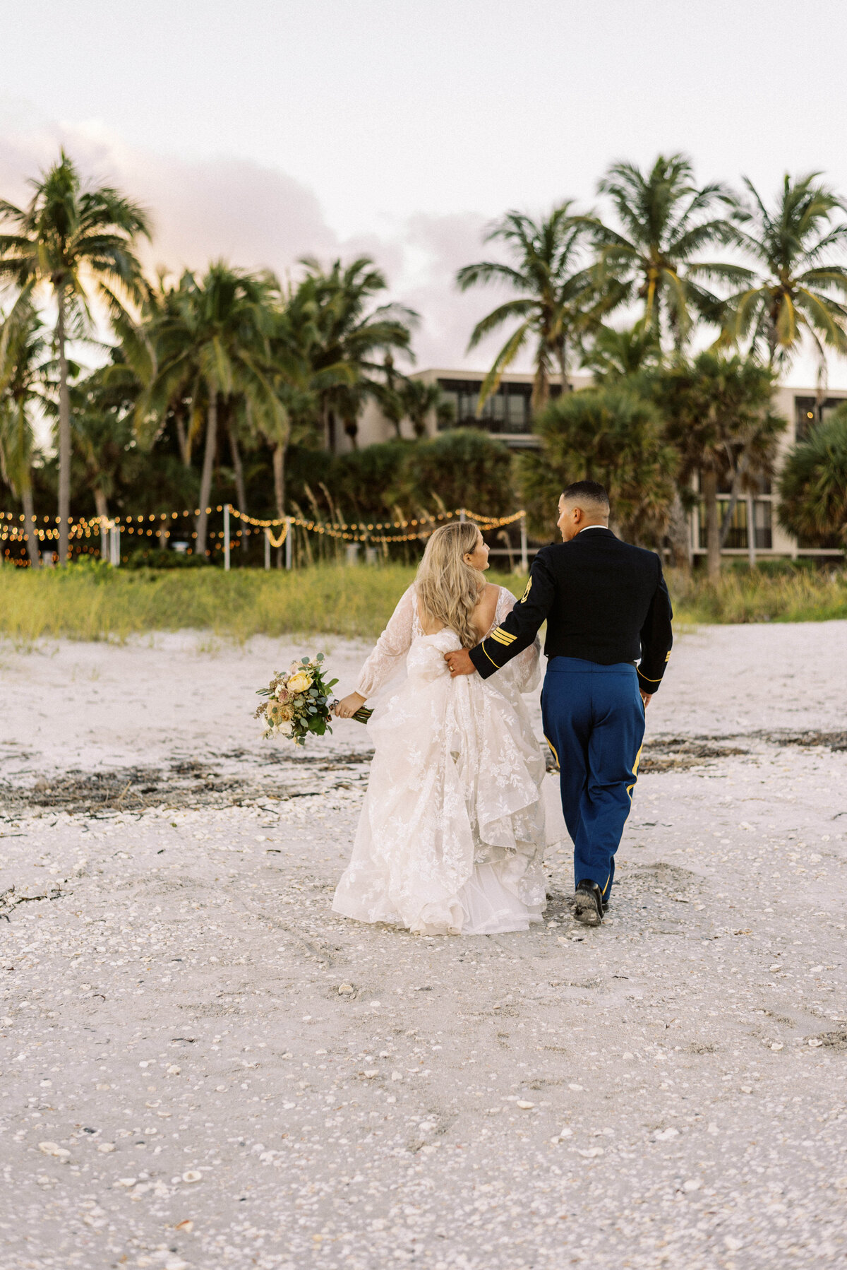 SanibelIslandFloridaWedding_TaylorNicollePhoto-88