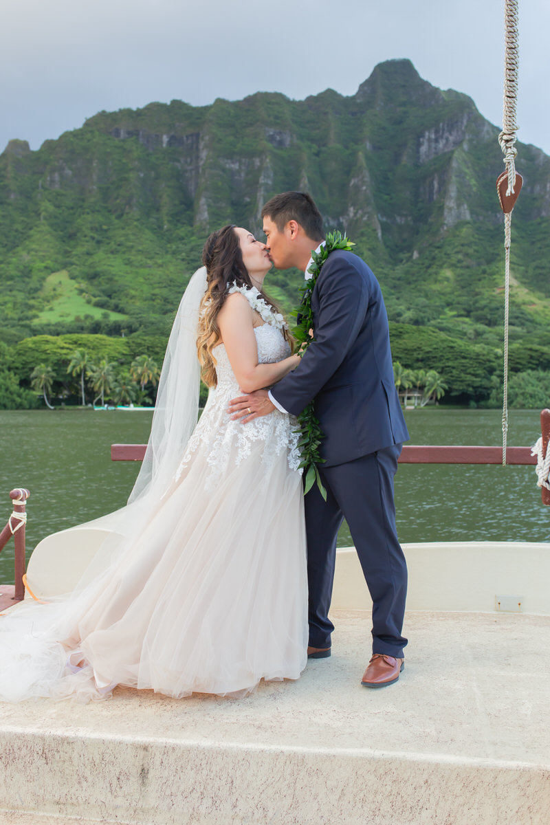 wedding in Oahu-27