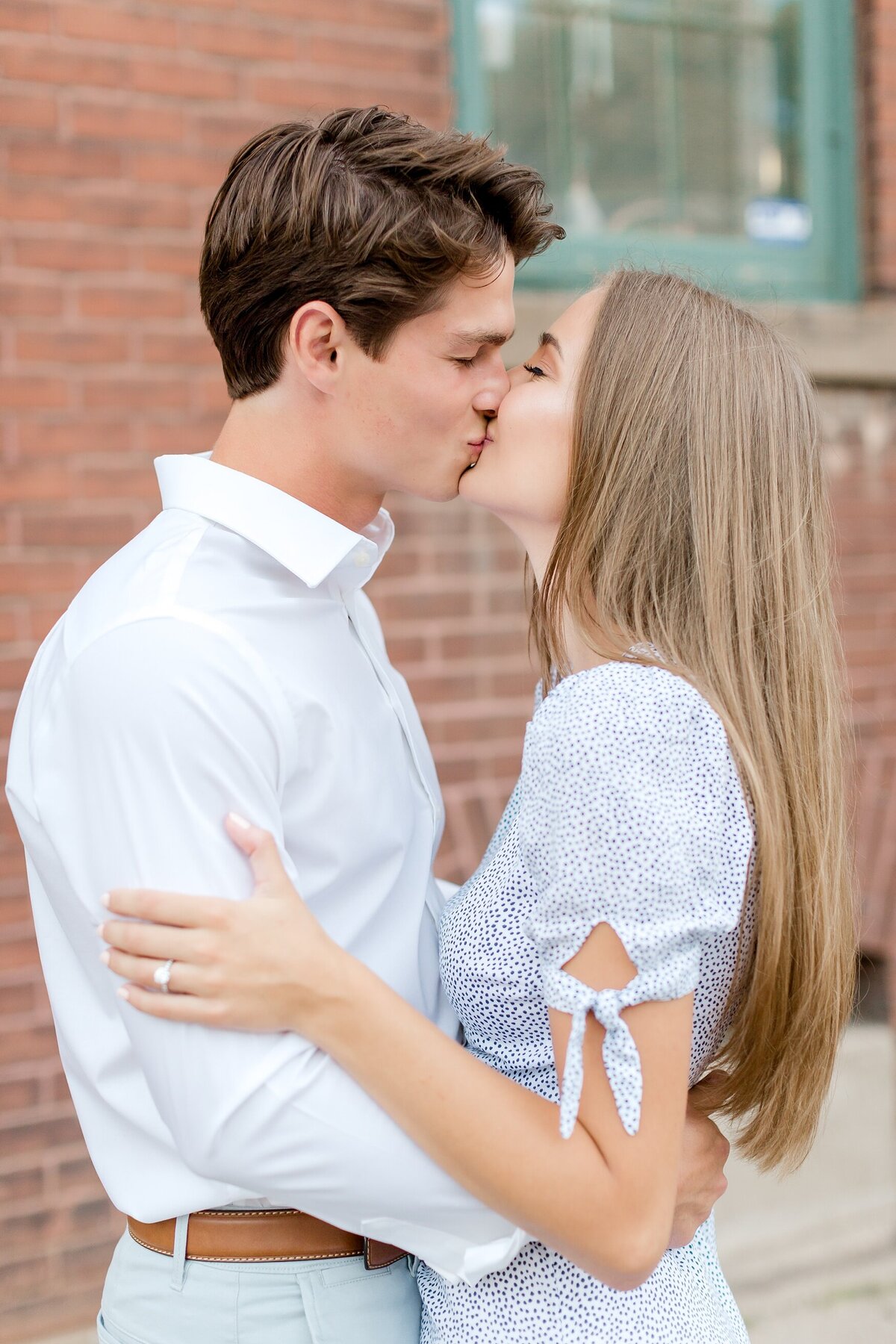 downtown-stillawater-engagement-photographer-alexandra-robyn-_0013