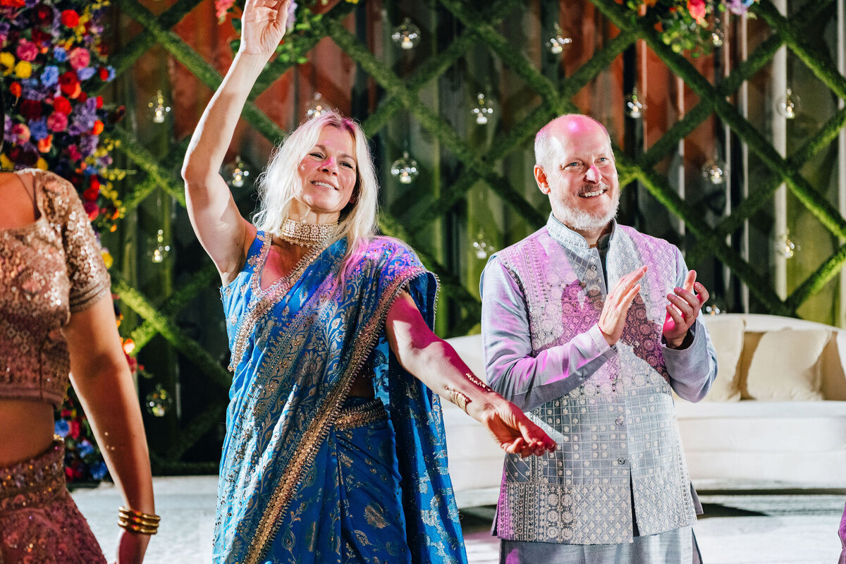 Chicago-wedding-photographers-Maha-Studios-Erica-Ben-Reception-778 (1)