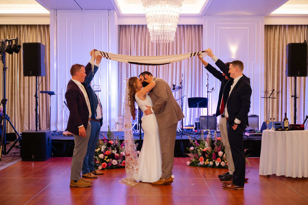 ALLIE-EVAN-WEDDING-HIGHLIGHTS--122