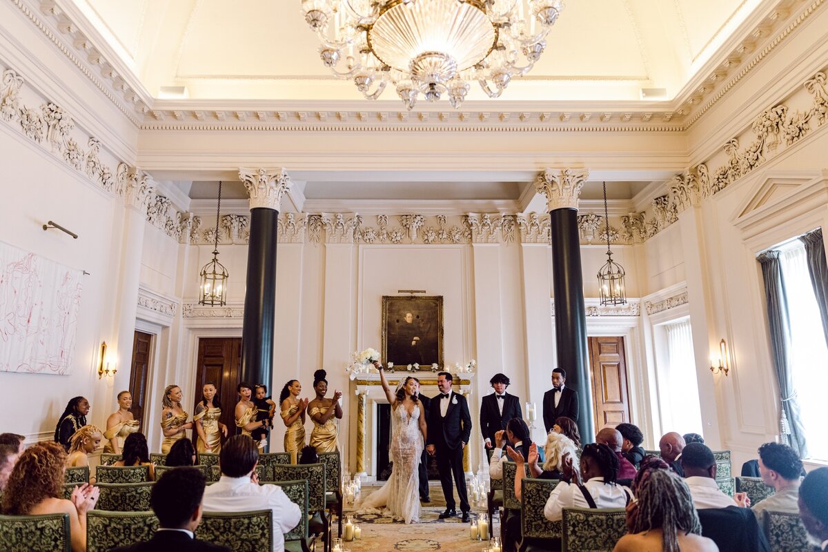 AbieLivesayPhotography-LondonWeddingPhotographer-TheNedHotelWedding-LondonDestinationWedding-LuomaWeddingTour-489