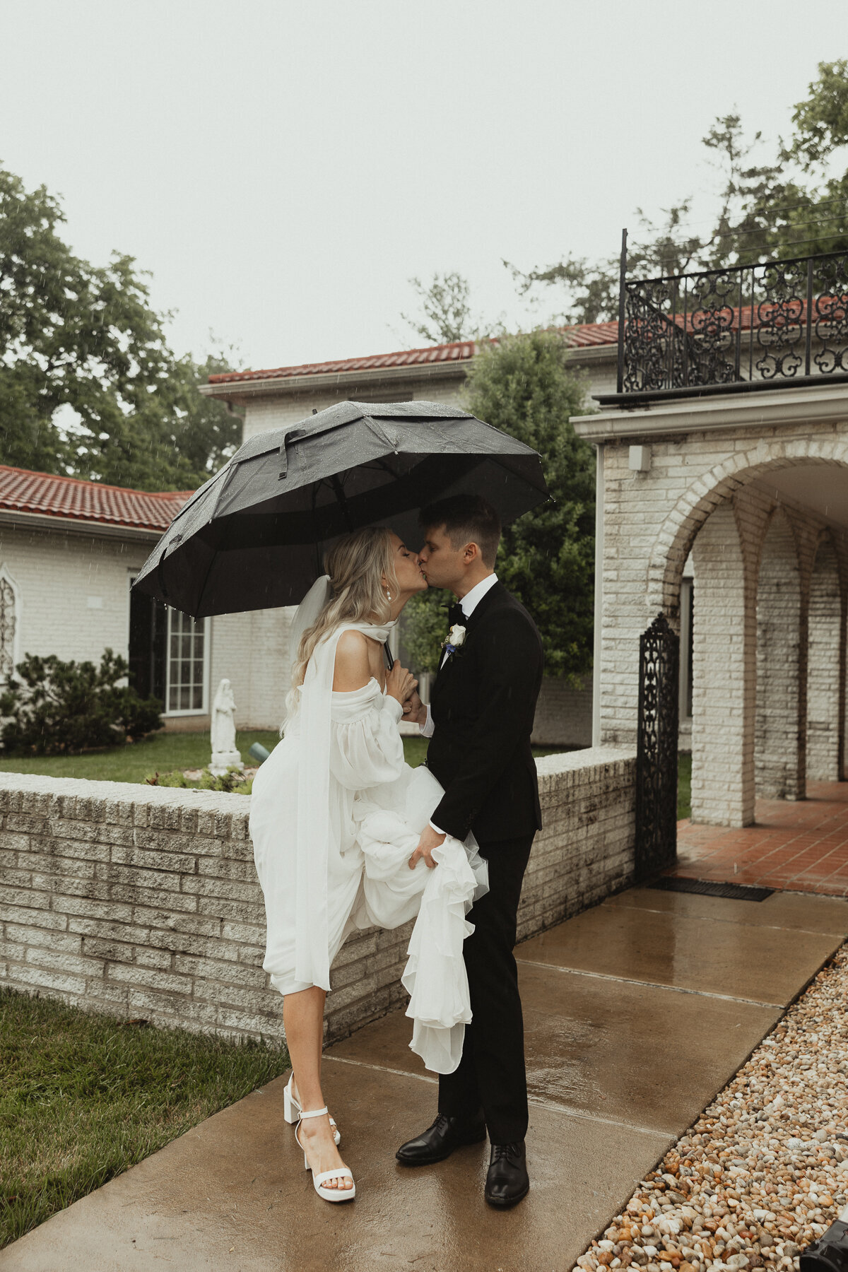 kansascitytravelingweddingphotographer-78