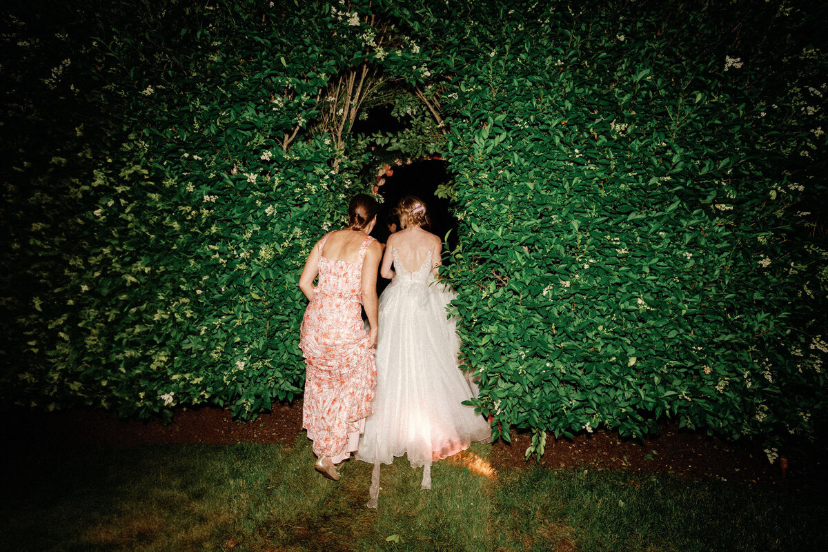 Newport-Wedding-Private-Home-0050