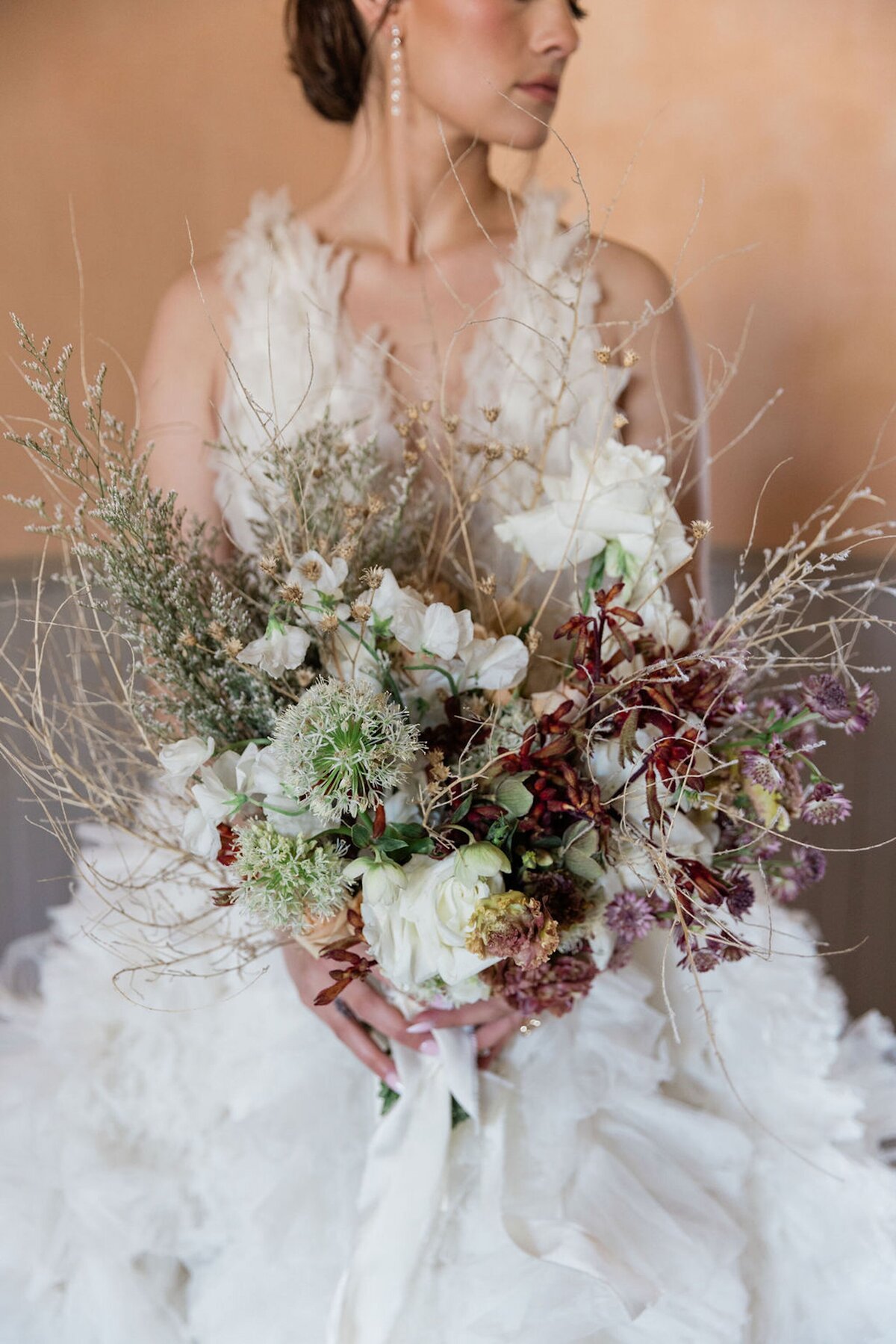 wedding-florist-bozeman-romantic-centerpiece