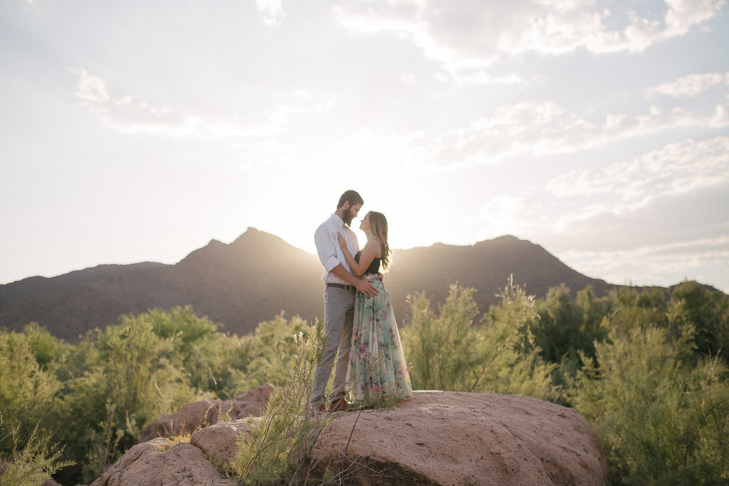 desert elopement inspiration in the middle of the desert in Arizona