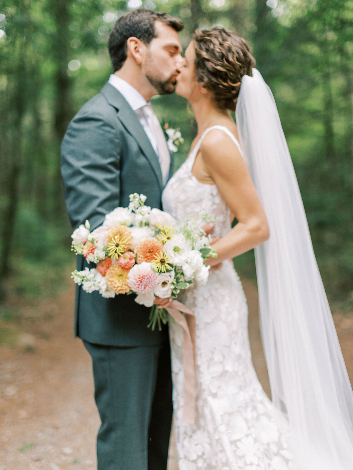EmilyandZekeweddinghighlightEsraYPhotography-29