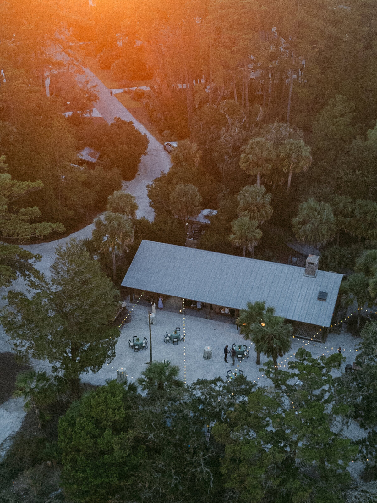 hilton-head-bluffton-wedding-planner-kg-events-design-luxury-destination-weddings-private-events-corporate-events-south-carolina-event-designer-montage-palmetto-bluff-outdoor-tented-wedding-reception-sperry-sailcloth-tent-2jpeg43