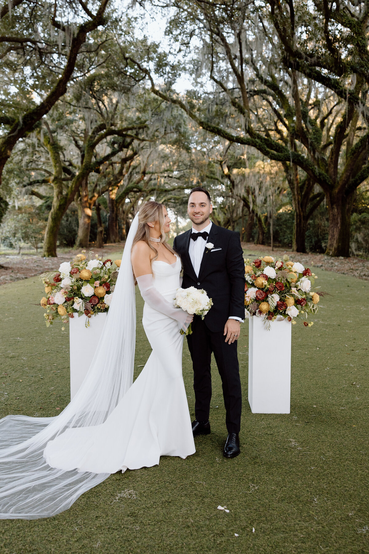 Timeless-Charleston-Tent-Garden-Party-Wedding-PC7A2392