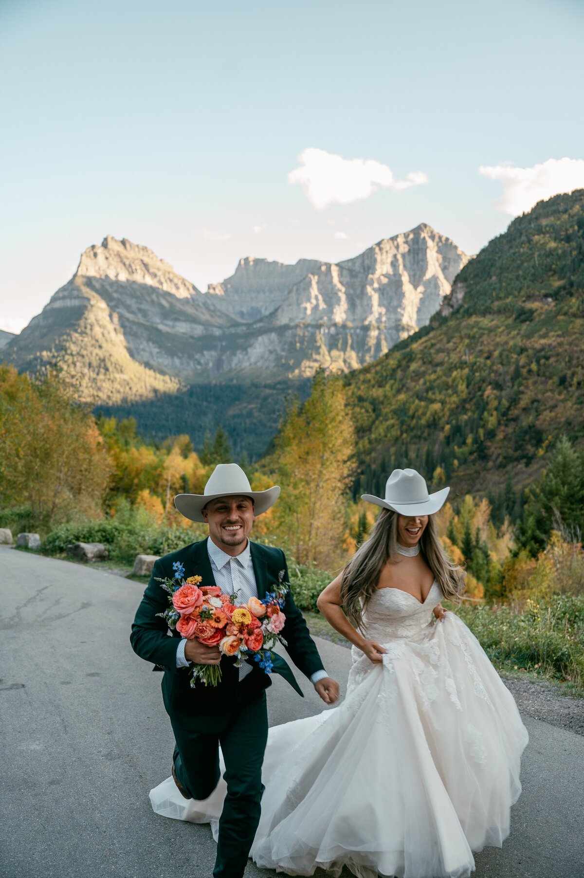 presley-gray-photo-boho-glacier-park-elopement-8936