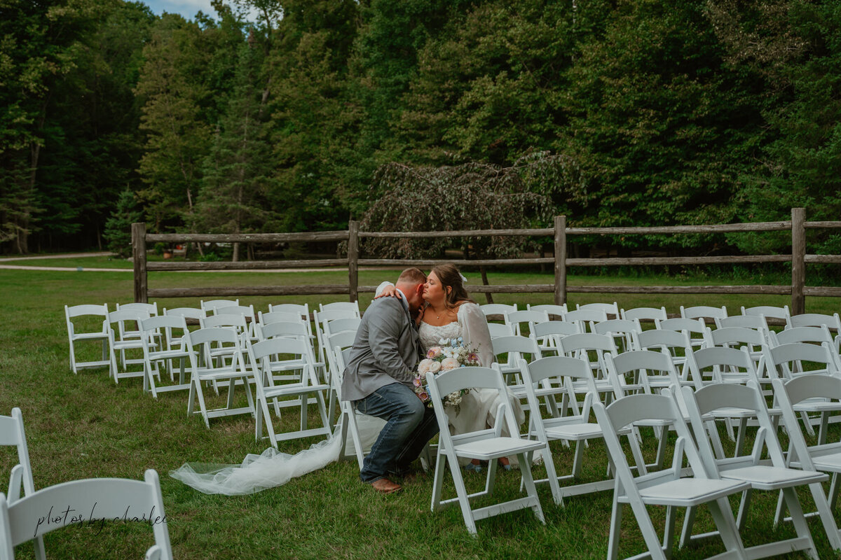 wedding venues upper peninsula-59