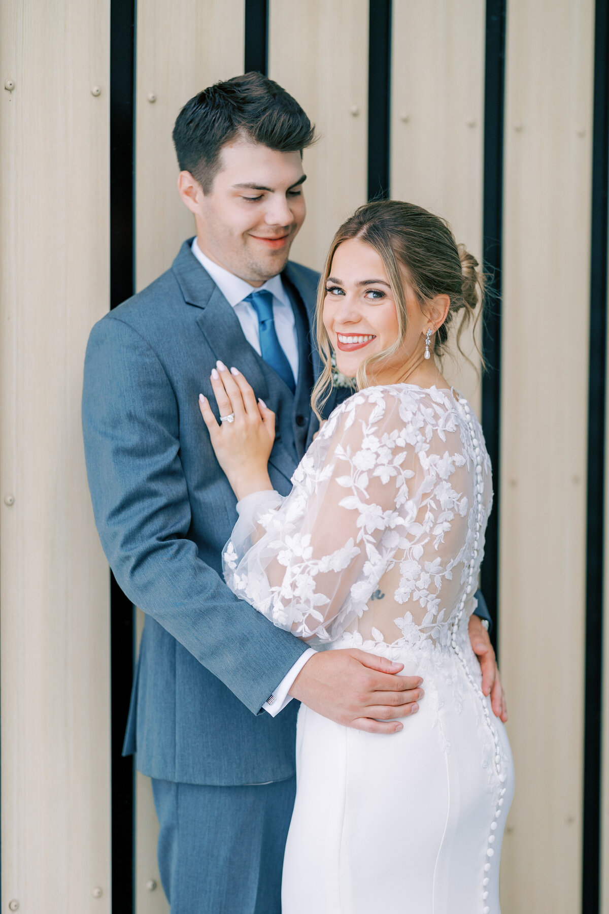 Minneapolis-wedding-photographer-30