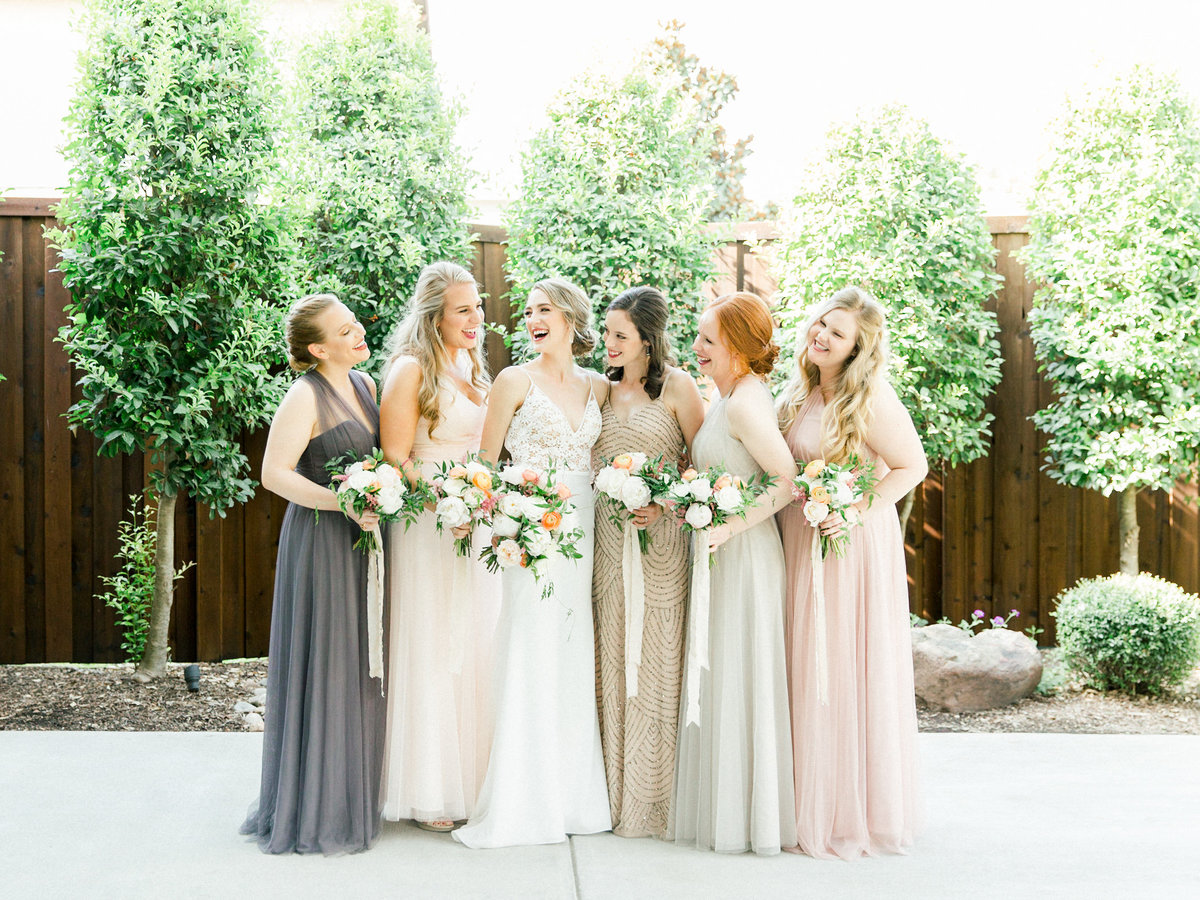0155_CourtneyHansonPhotography_Elizabeth_Caleb_Wedding-2479