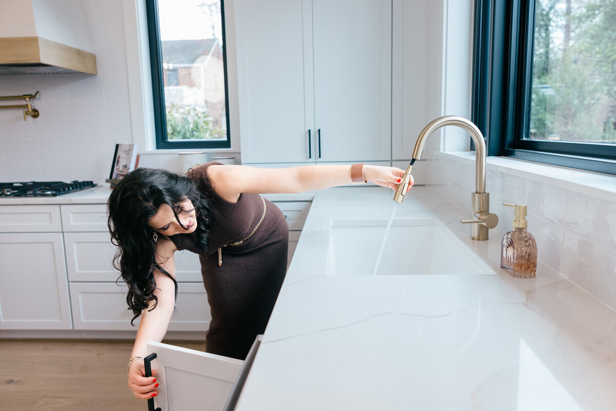 realtor-checking-kitchen