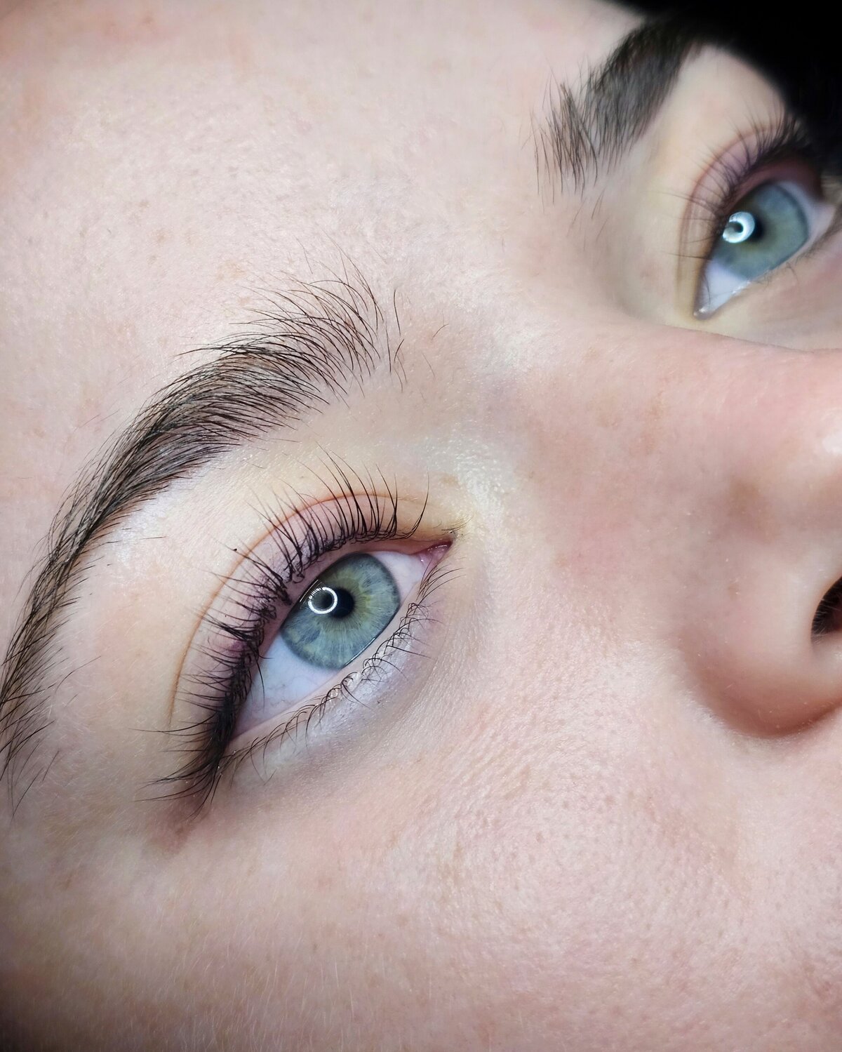 Lash Brow Bar : Lash lift, brow lamination, lash extensions, image size:1200x1499