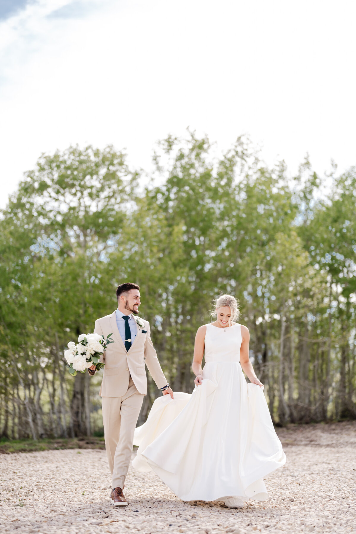 montage-summer-park-city-catholic-wedding-pepper-nix-loganwalkerphoto-419L-1409