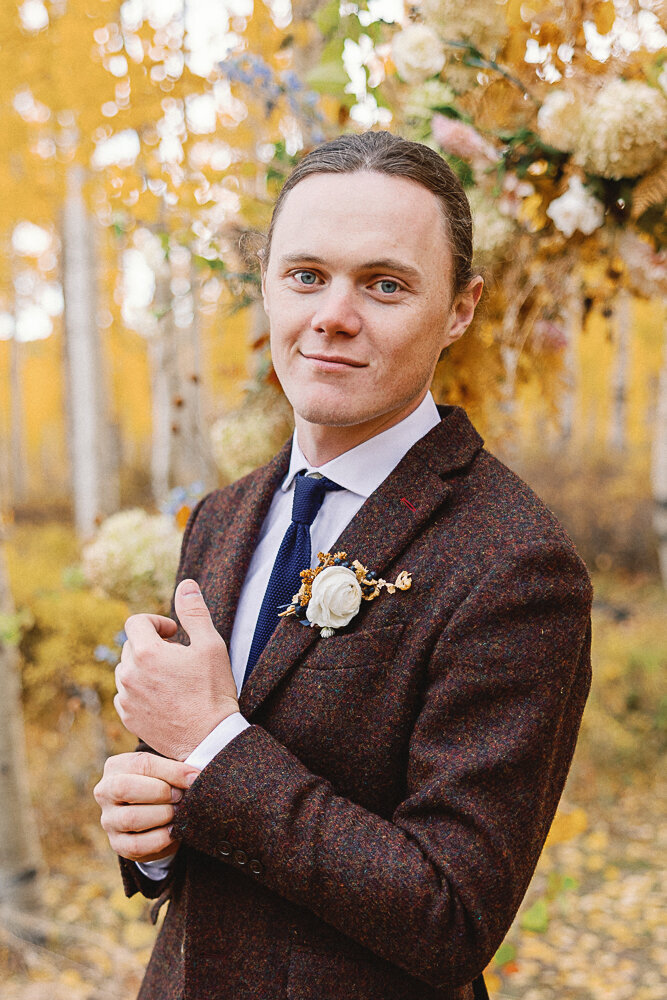 colorado-wedding-photographer-kay-cushman-fall-wedding-photos-41