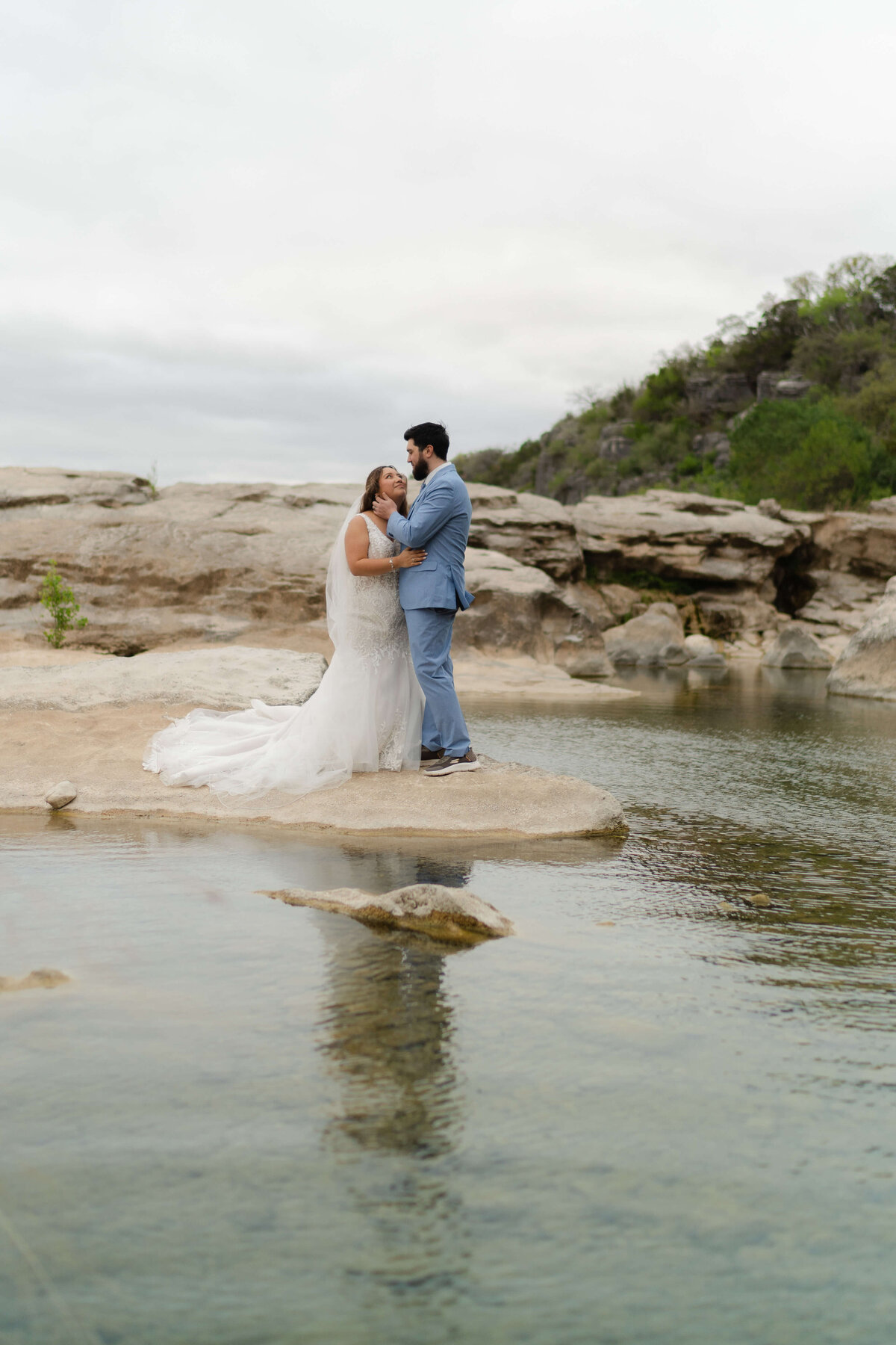Pedernales-Falls-Elopement-Photographer-038