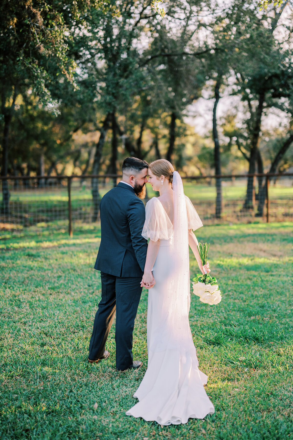 lindsey-kristian-photography-austin-texas-wedding-1