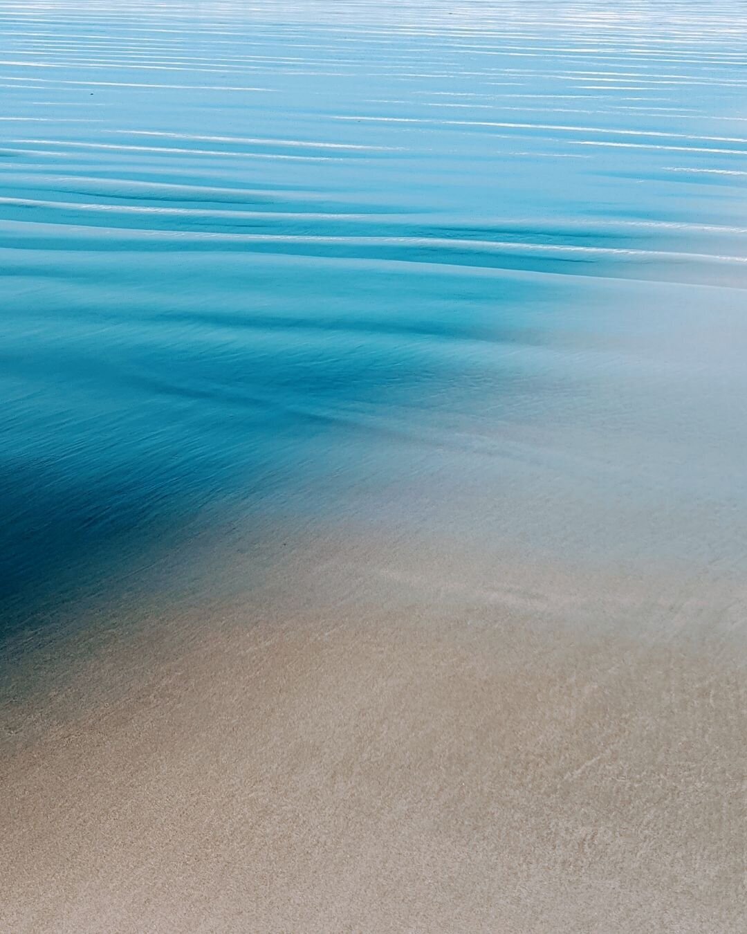 picture of ocean water of key west florida