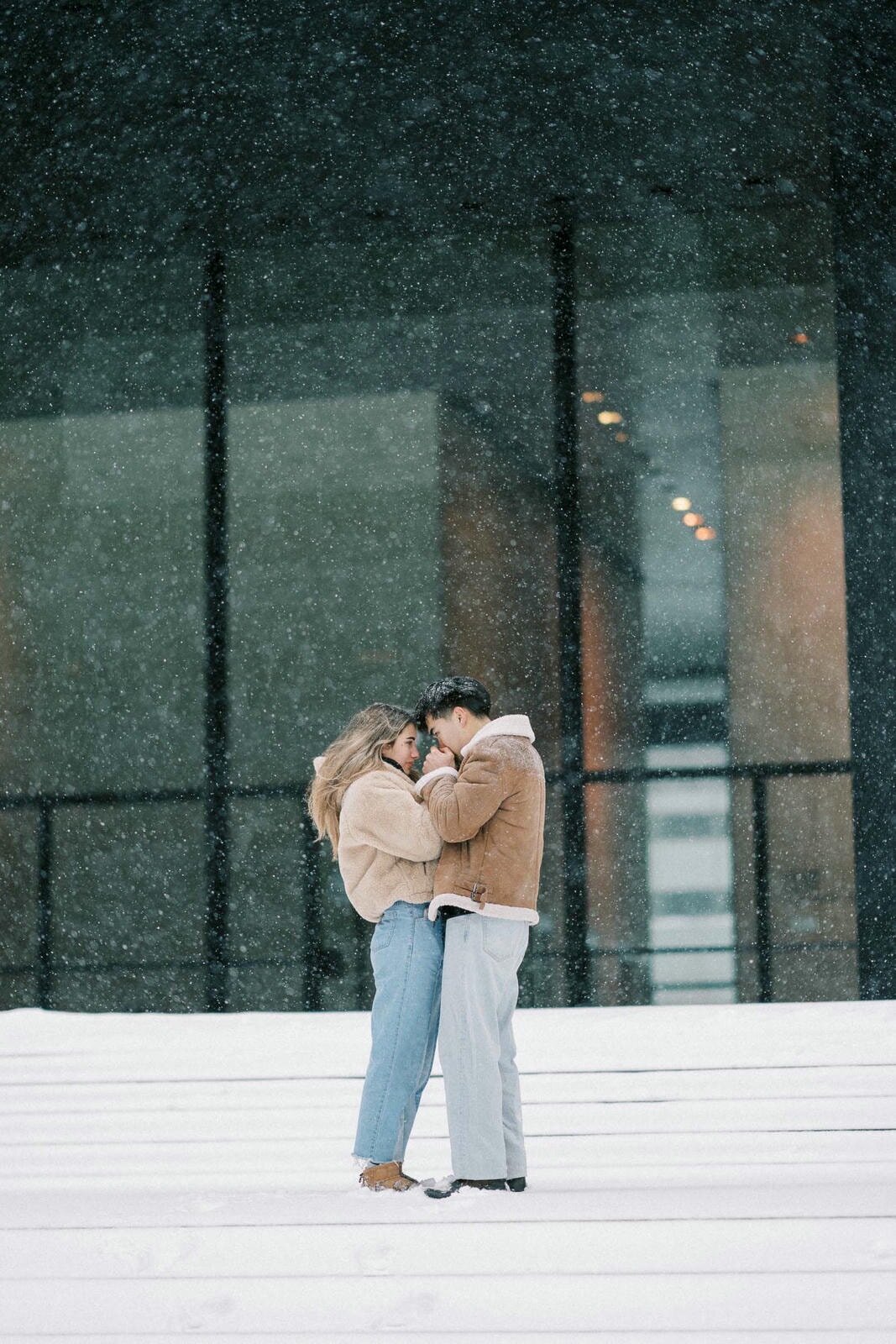 E10-Winter-snowy-engagement-photoshoot-in-Toronto-Zhan-and-Tina-2025-02-16-2500px-1073
