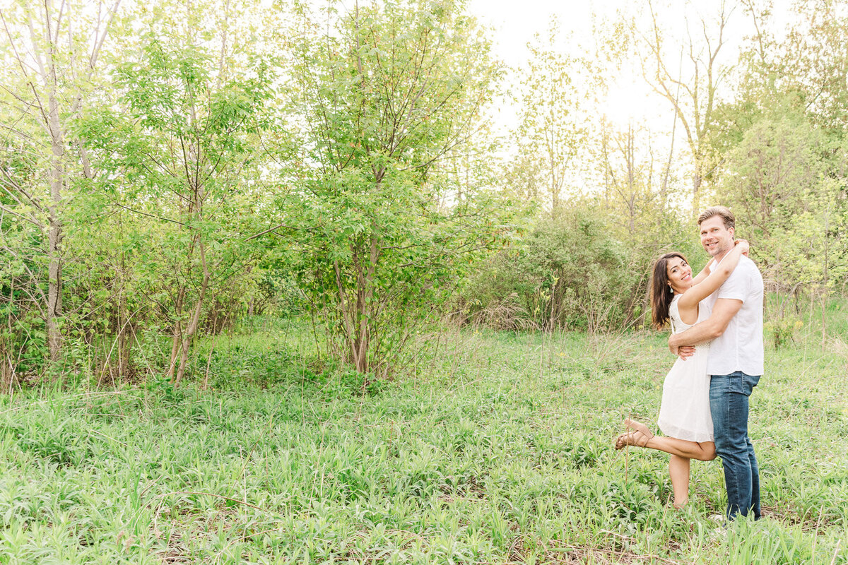 Meredith Mutza photography, Milwaukee based photographer, fall engagement session, spring engagement, engagement photoshoot, wisconsin wedding photographer, wedding photographer, milwaukee couples, milwaukee wisconsin, wisconsin spring engagement, spring couples photos, sunset photos