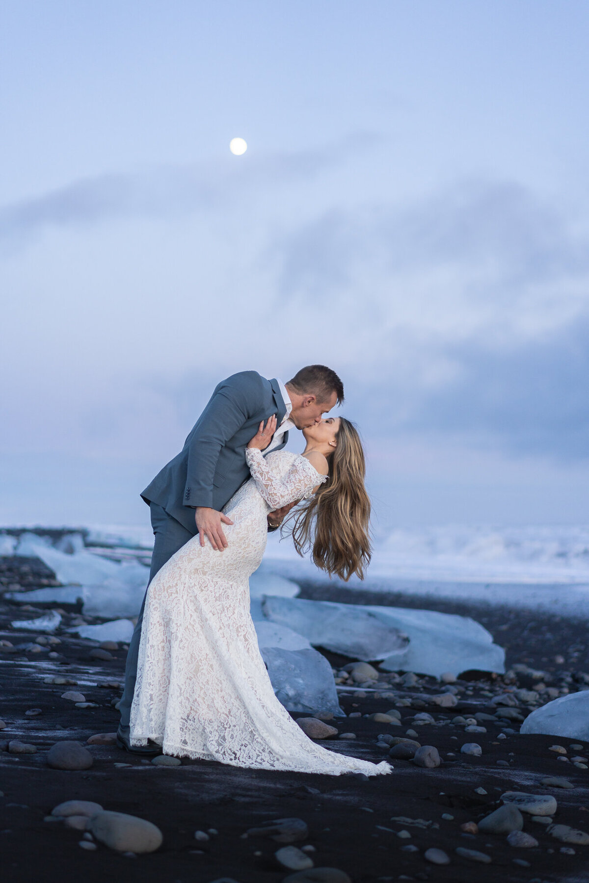 Diamond-beach-elopement