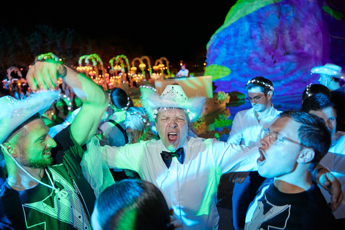 People partying at a wedding at Amangiri Utah