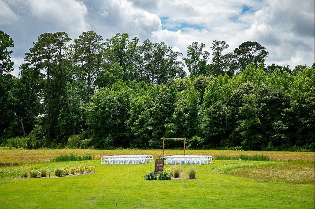 Island-Arbor-White-Chairs-Ceremony-The-Legacy-at-Willow-Pond.JPG