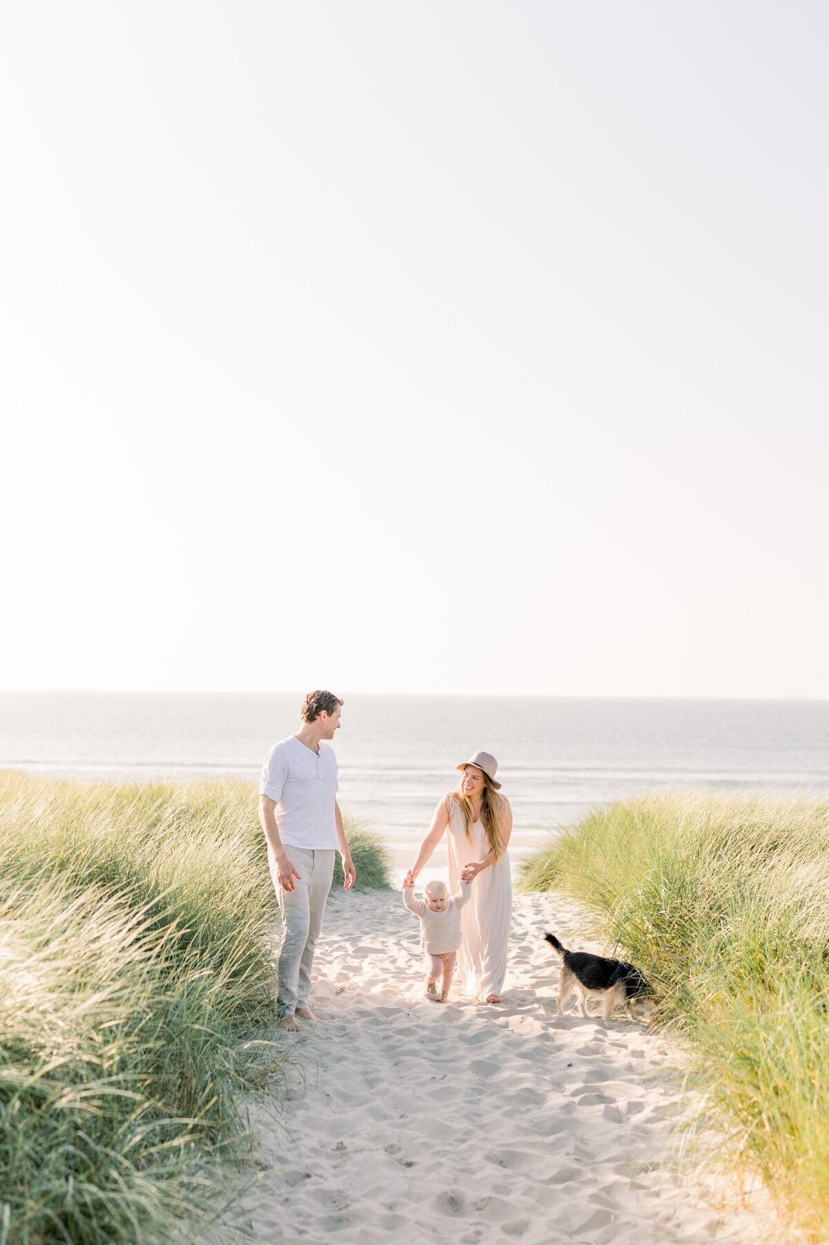 詹妮弗+ Niko_Family-Shoot-Texel_MichelleWeverPhot半岛最新官网登录入口ography-19