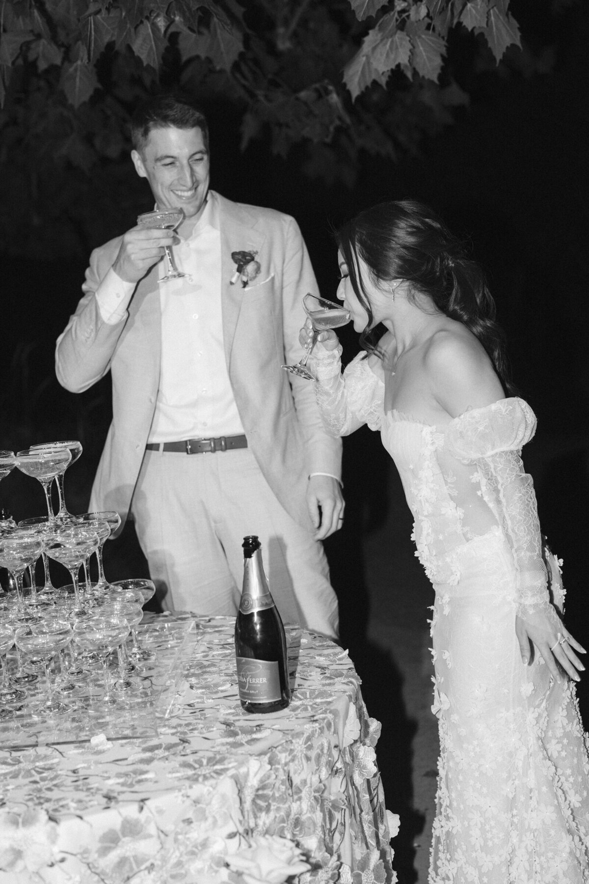 Olivia-Marshall-Bear-Flag-Farm-Wedding-36