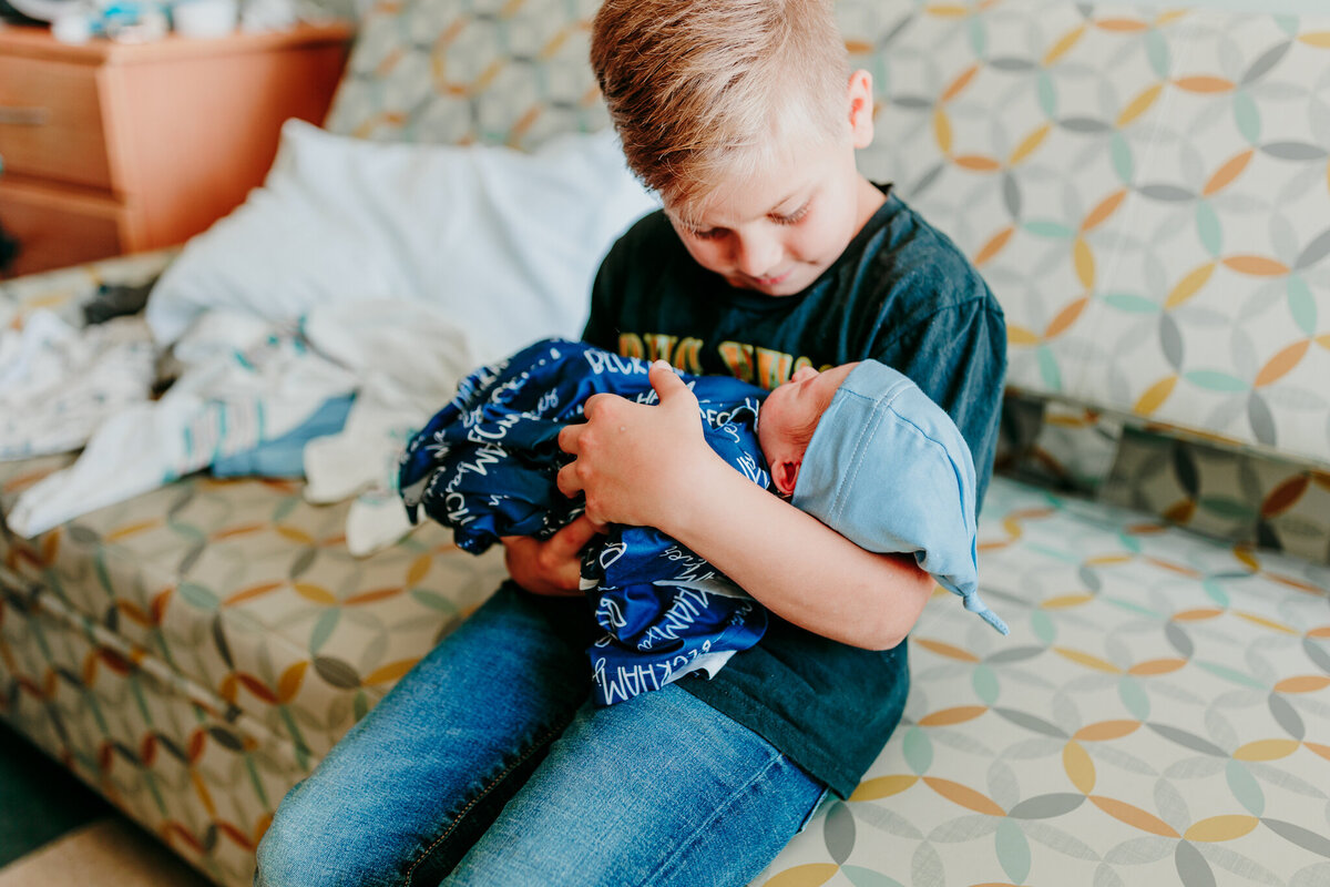 NWA fresh 48 photographer, fresh 48 photography near me Northwest Arkansas, newborn baby photography 