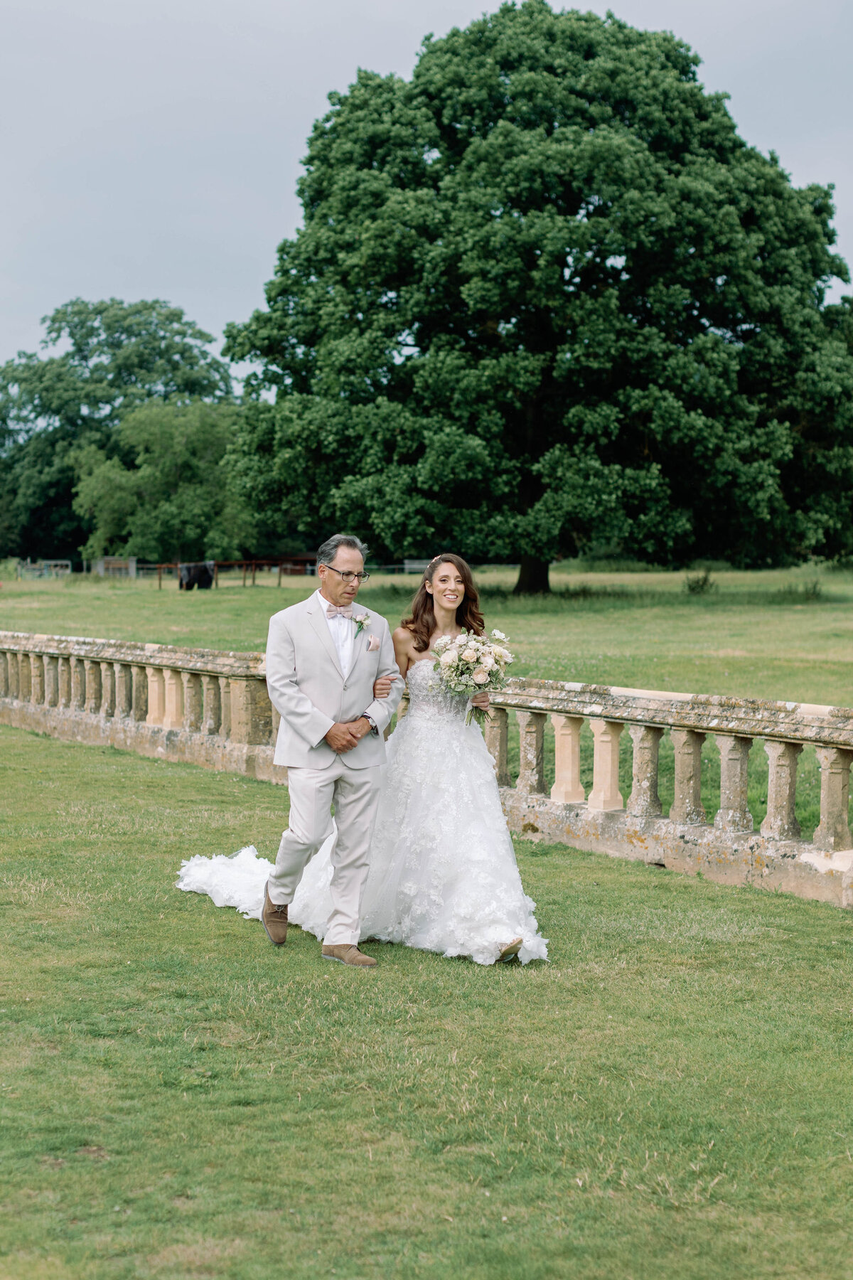 cotswolds-film-wedding-photographer-destination233