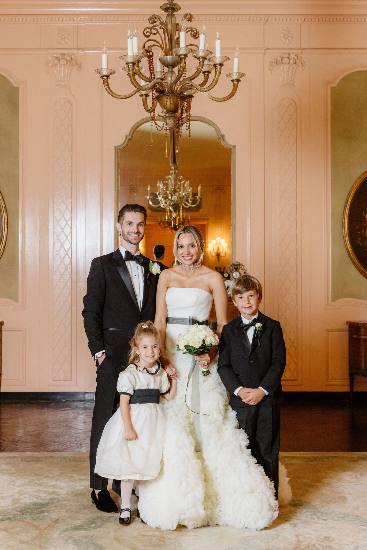 Jamie_Sean_Wedding_@marlieshartmann-640