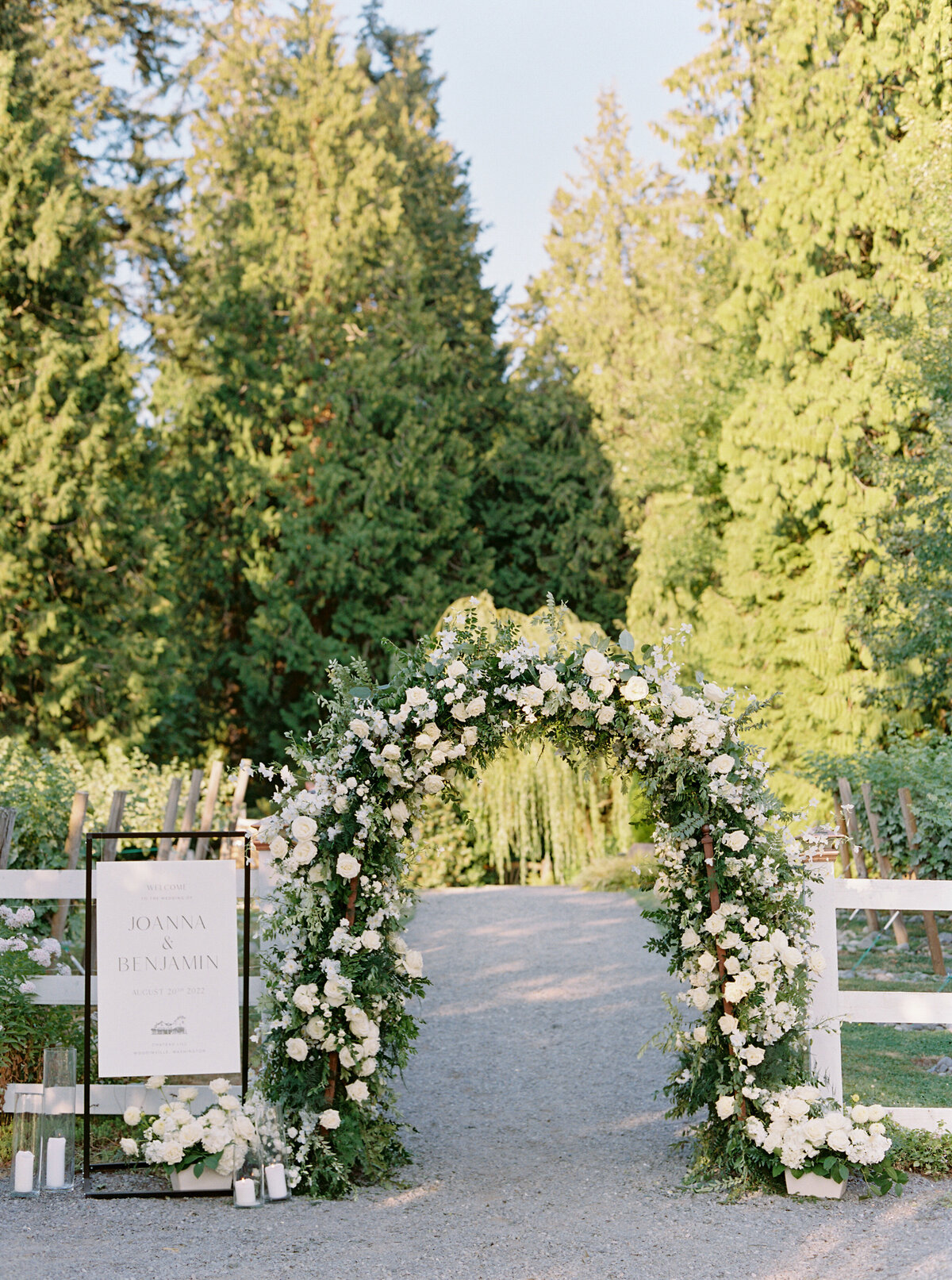 White-Chateau-Lill-Wedding-FLORA-NOVA-DESIGN-SEATTLE00017