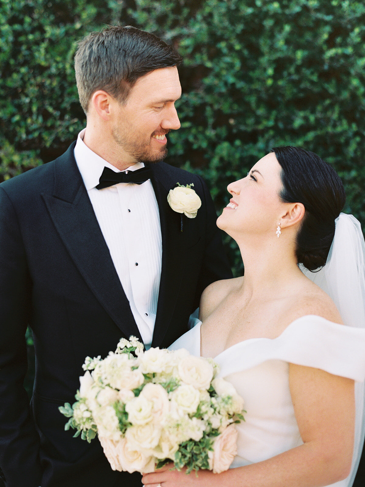 Savannah + Dereck_Texas_Wedding_0915