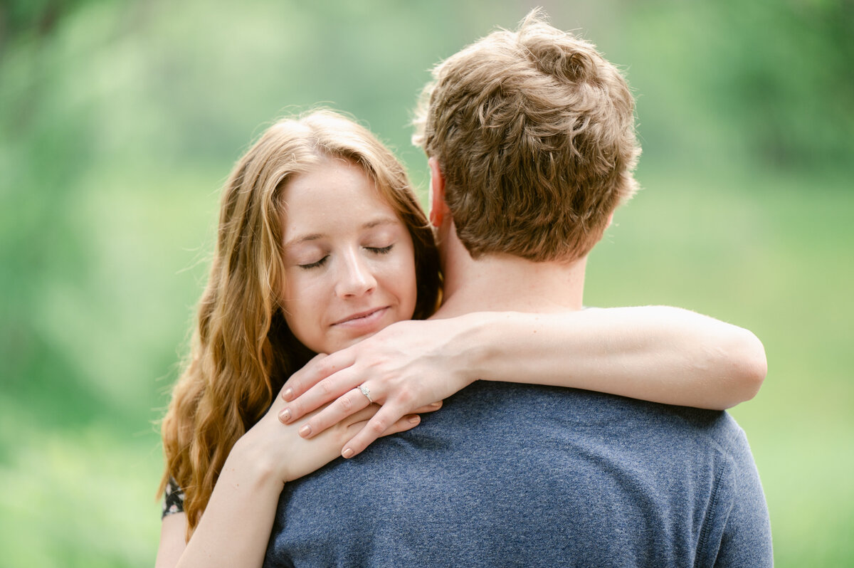 3703-Engagement Photography Nicole Hollenkamp St Cloud MN Central MN